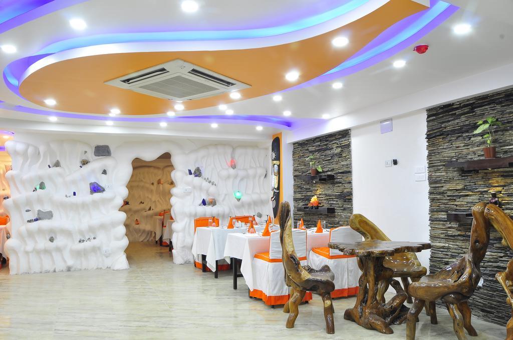Royal Penguin Boutique Hotel & Spa Katmandu Eksteriør bilde