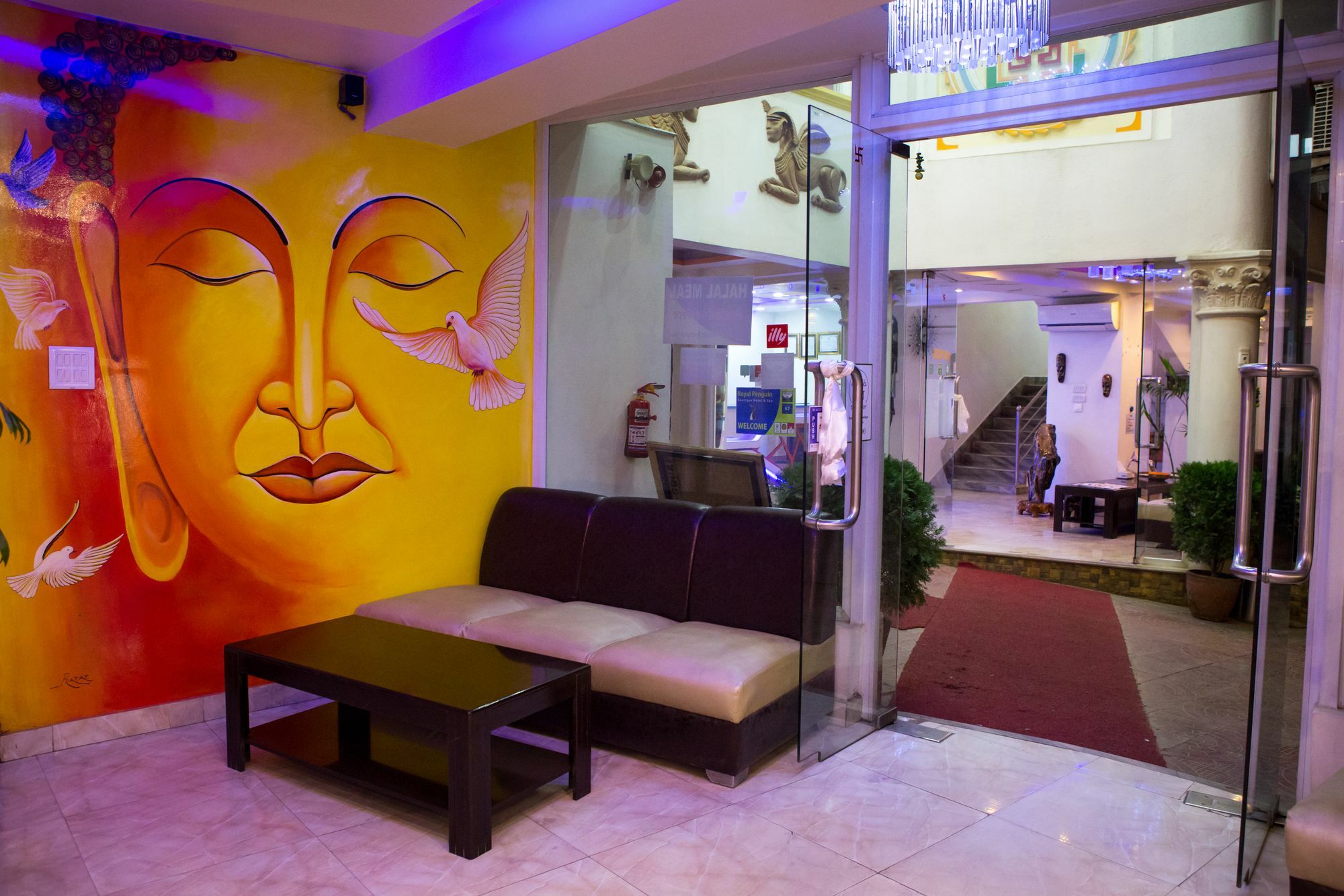Royal Penguin Boutique Hotel & Spa Katmandu Eksteriør bilde